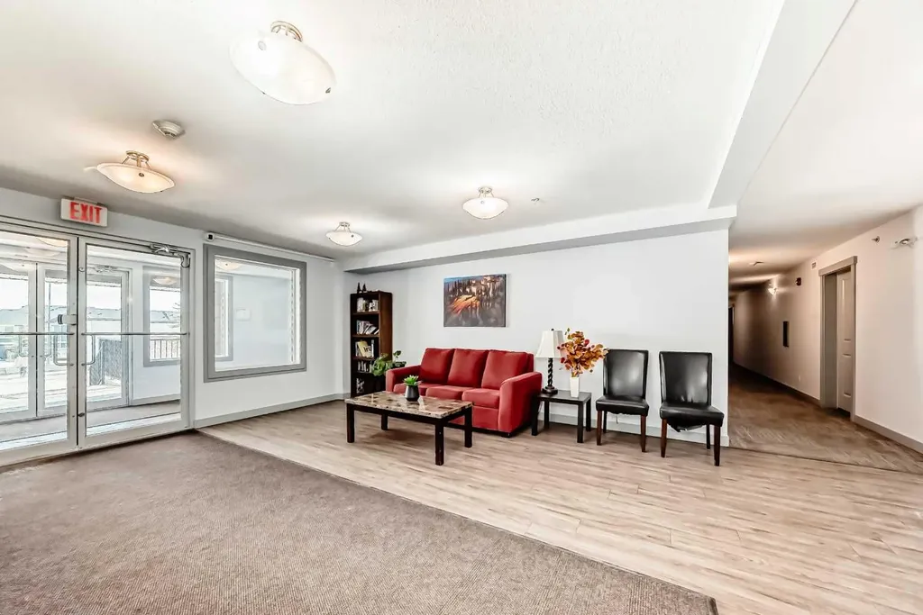 195 Kincora Glen Road NW Calgary AB T3R 0S3