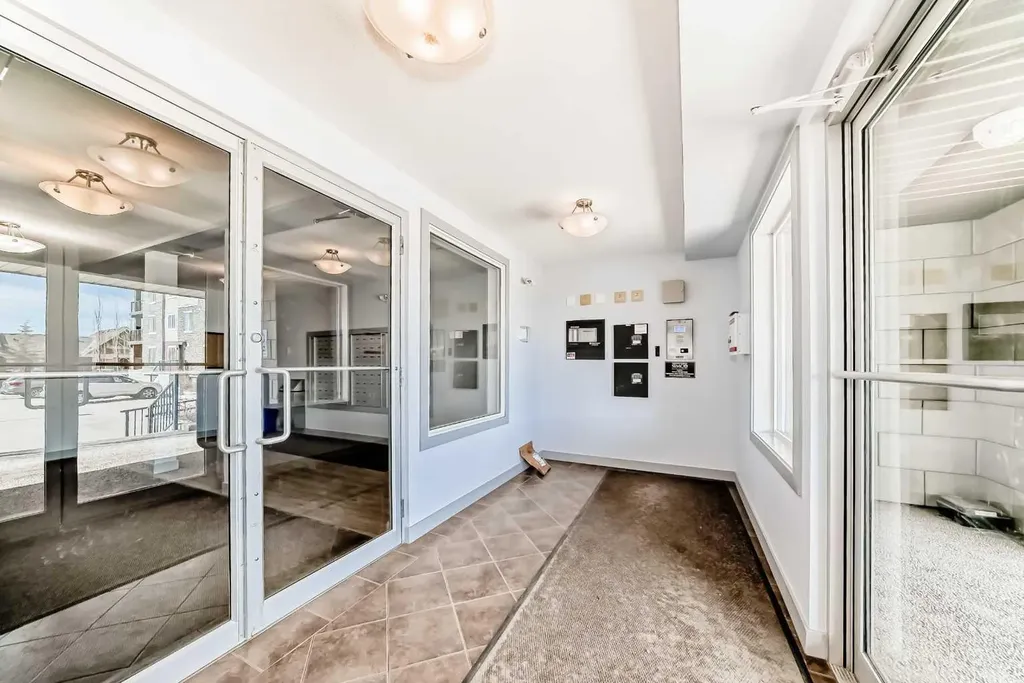 195 Kincora Glen Road NW Calgary AB T3R 0S3