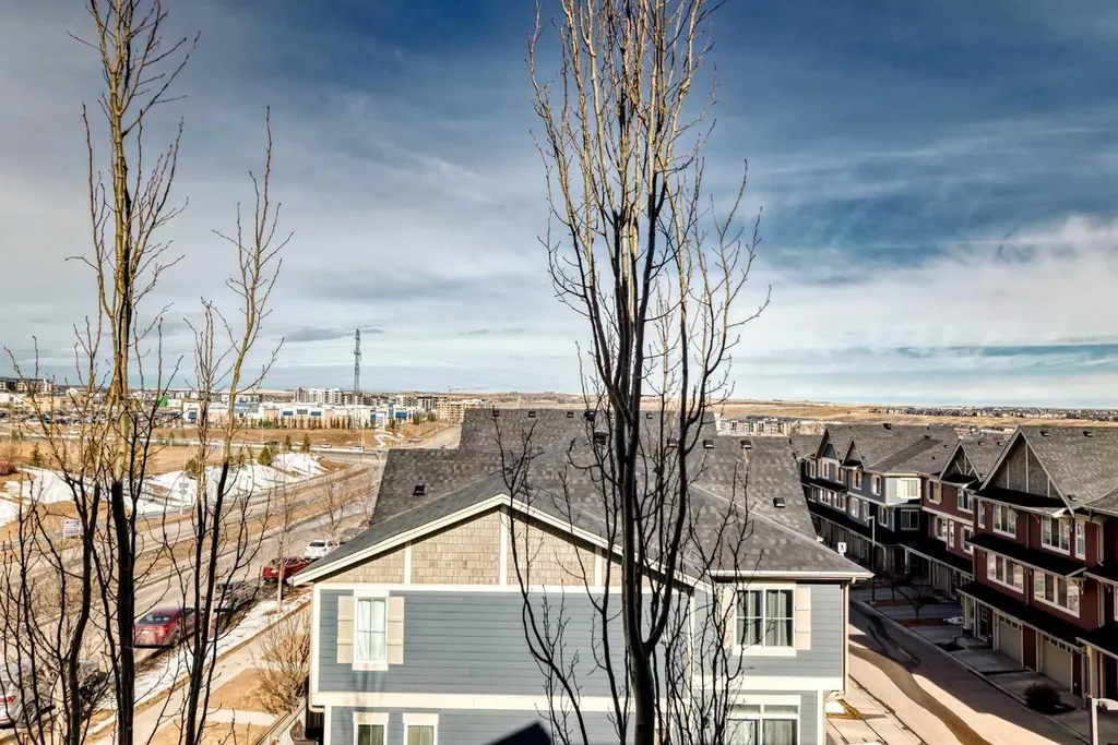 195 Kincora Glen Road NW Calgary AB T3R 0S3