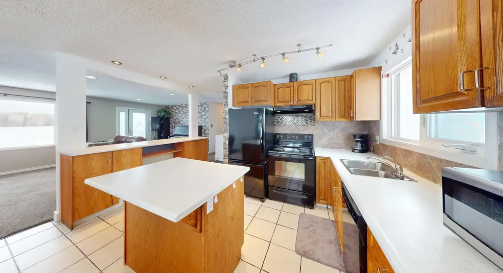 683010 Rg Road 175 Atmore AB T0A 0E0