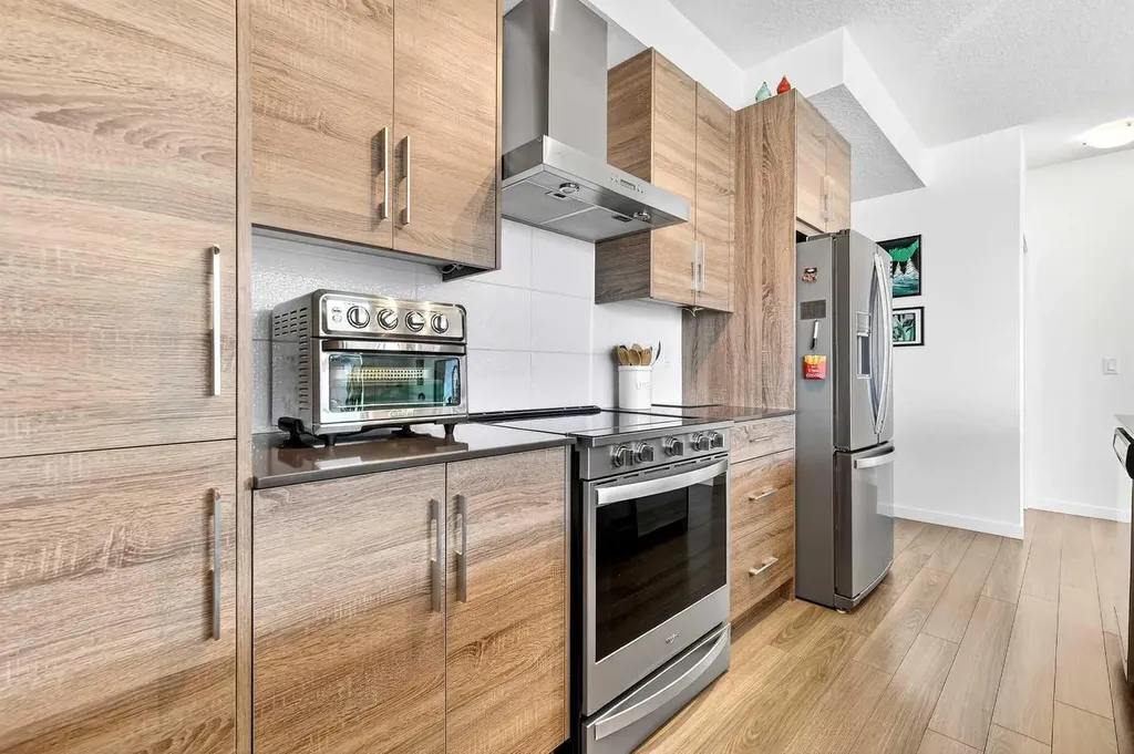 122 Mahogany Centre SE Calgary AB T3M 2Y1