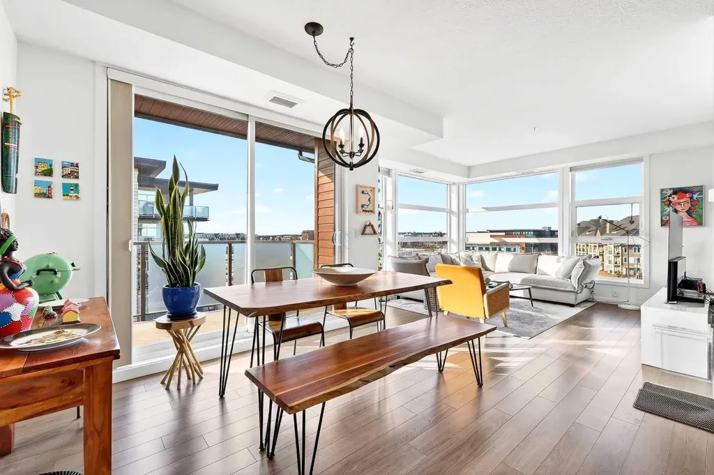 122 Mahogany Centre SE Calgary AB T3M 2Y1