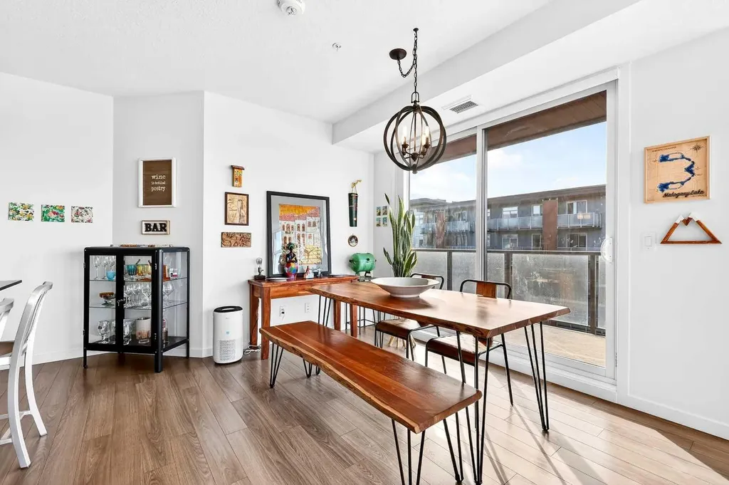 122 Mahogany Centre SE Calgary AB T3M 2Y1