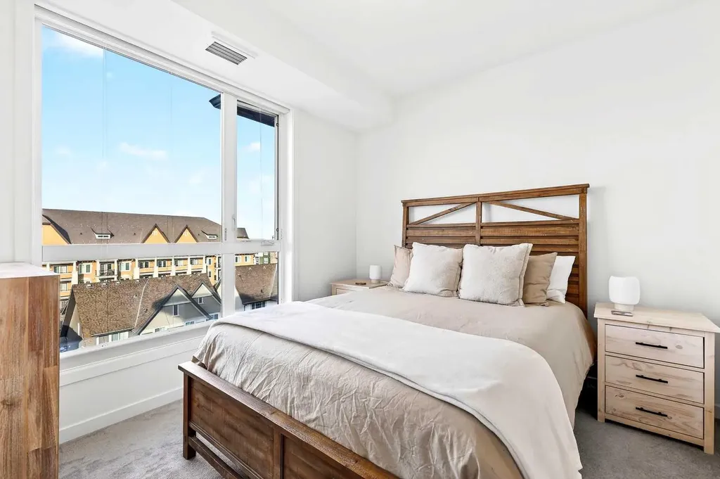 122 Mahogany Centre SE Calgary AB T3M 2Y1