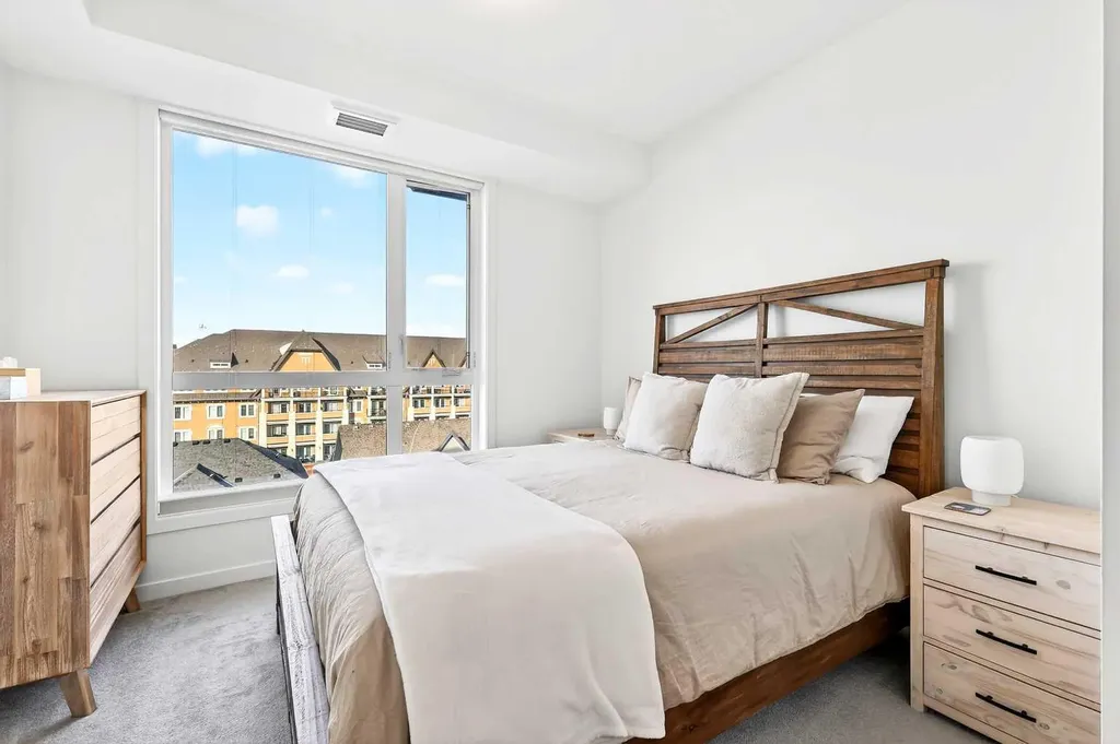 122 Mahogany Centre SE Calgary AB T3M 2Y1