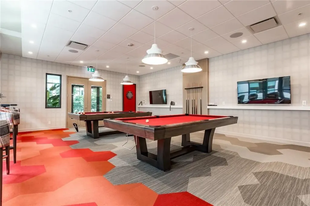 122 Mahogany Centre SE Calgary AB T3M 2Y1