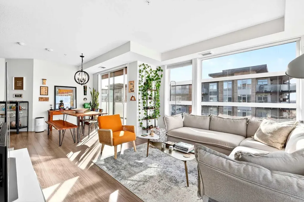122 Mahogany Centre SE Calgary AB T3M 2Y1