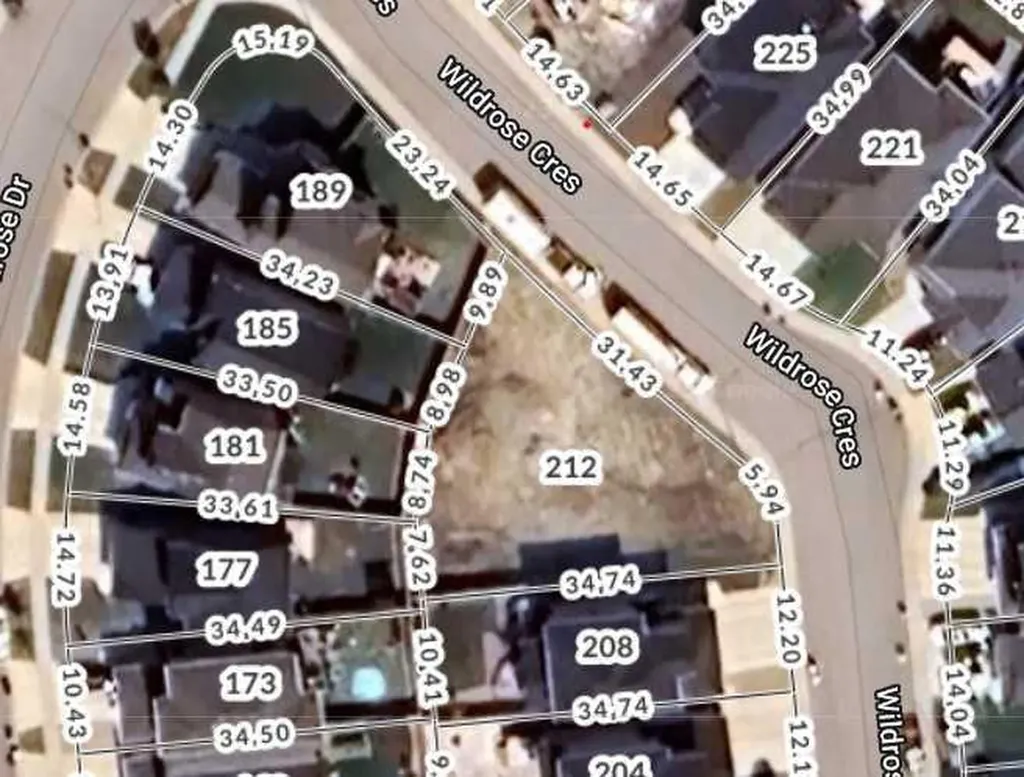 212 Wildrose Crescent Strathmore AB T1P0C8