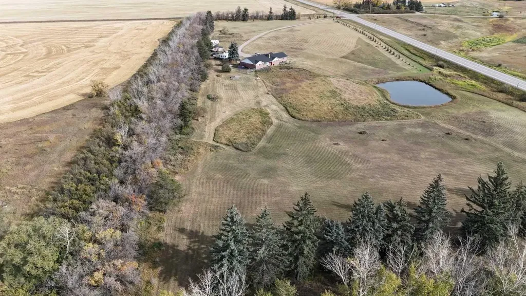 274006 Township Road 262 Highway Rural Rocky View County AB T4A 1H6