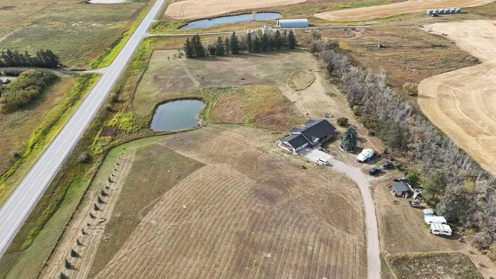 274006 Township Road 262 Highway Rural Rocky View County AB T4A 1H6