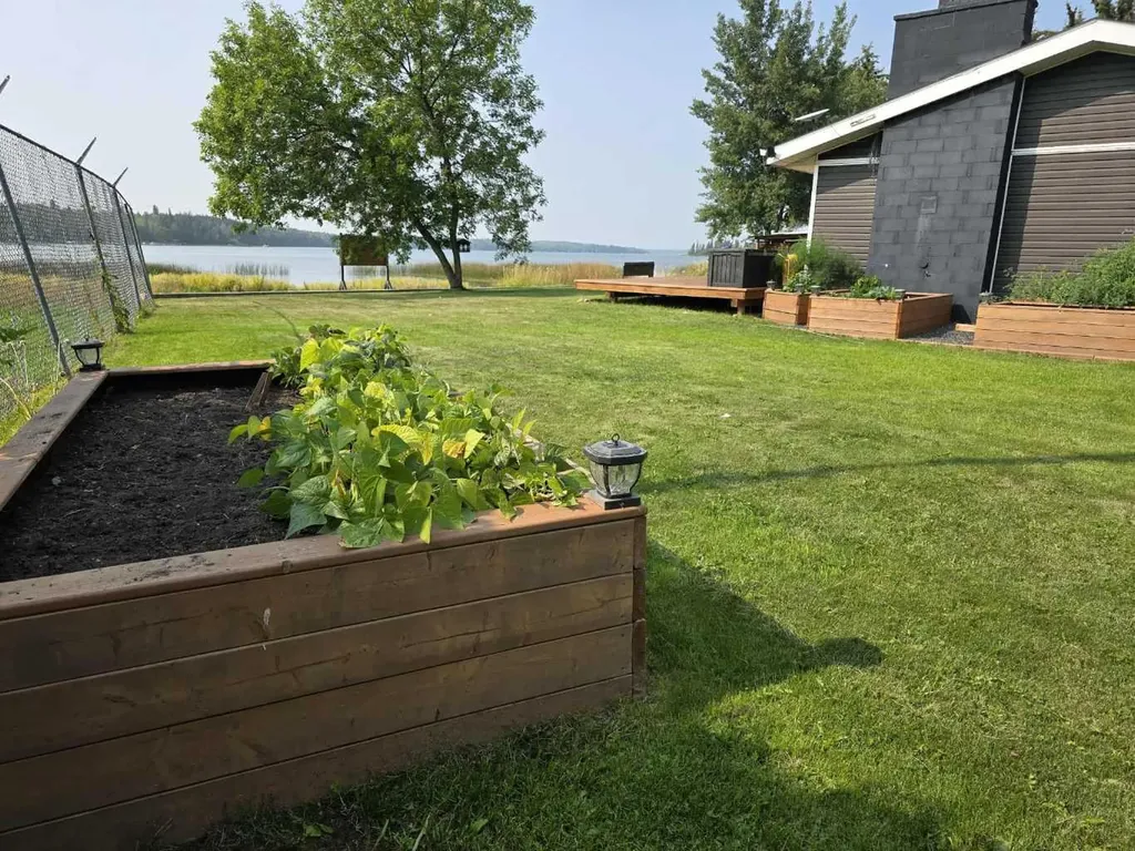 623 Lakeview Road Rural Athabasca County AB T0A0M0