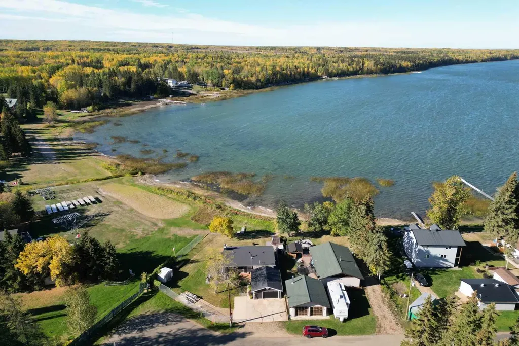 623 Lakeview Road Rural Athabasca County AB T0A0M0