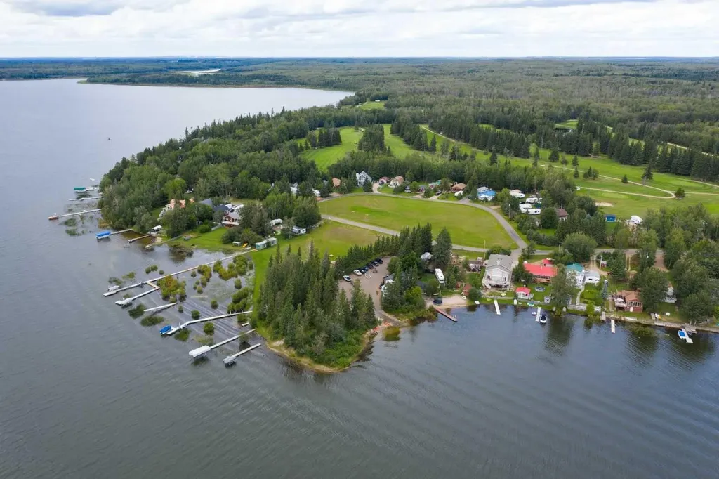623 Lakeview Road Rural Athabasca County AB T0A0M0