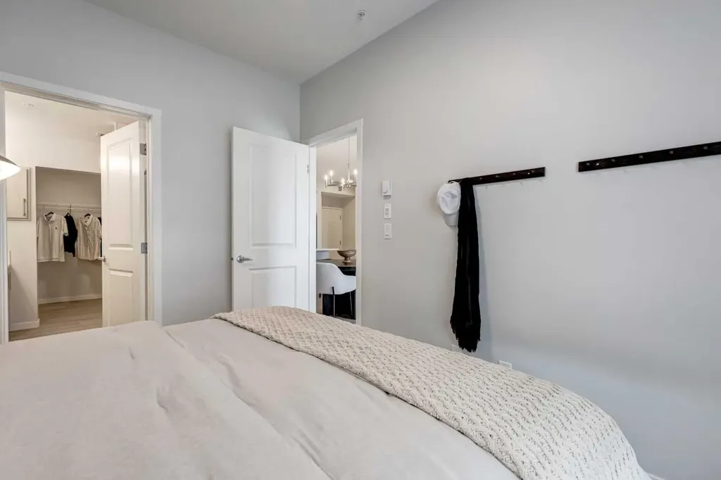 20295 Seton Way SE Calgary AB T3M 3Y9