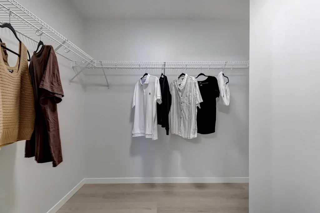 20295 Seton Way SE Calgary AB T3M 3Y9