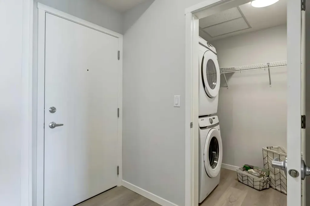 20295 Seton Way SE Calgary AB T3M 3Y9