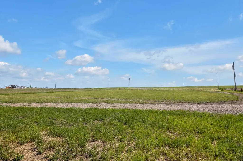 NE 19 18 21 W4 Rural Vulcan County AB T0L 1L0