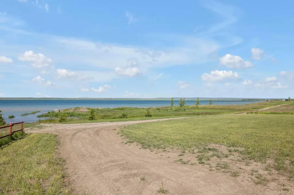 NE 19 18 21 W4 Rural Vulcan County AB T0L 1L0