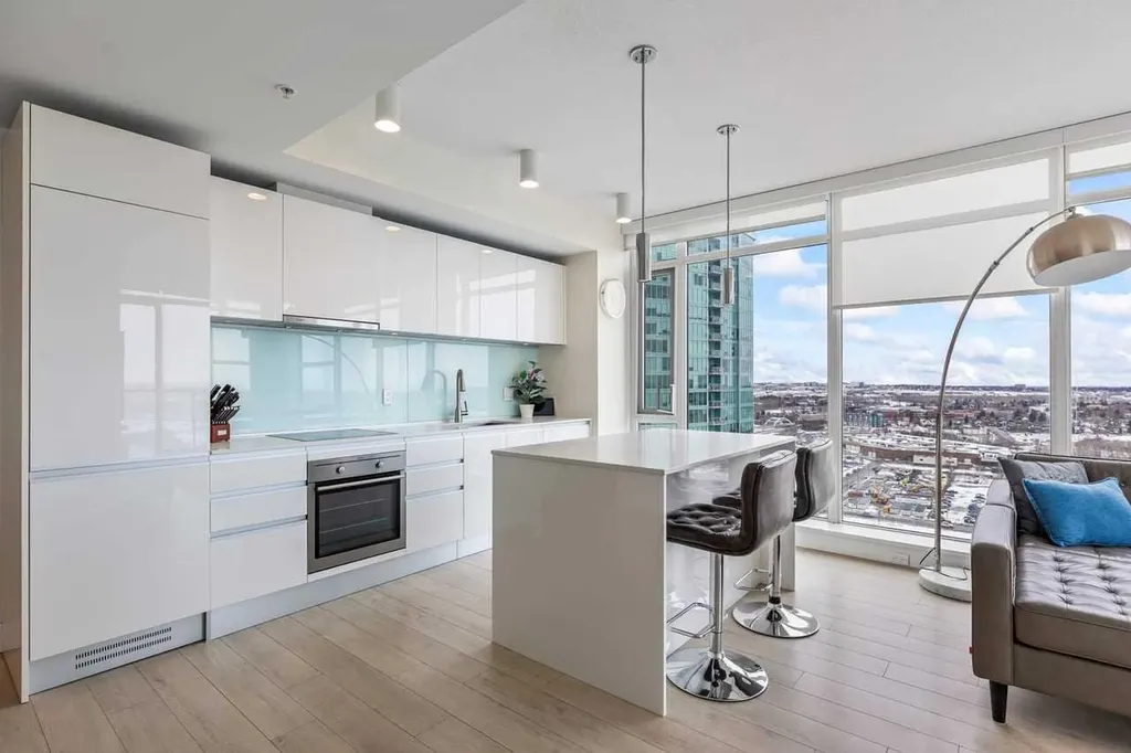 1188 3 Street SE Calgary AB T2G 1H7
