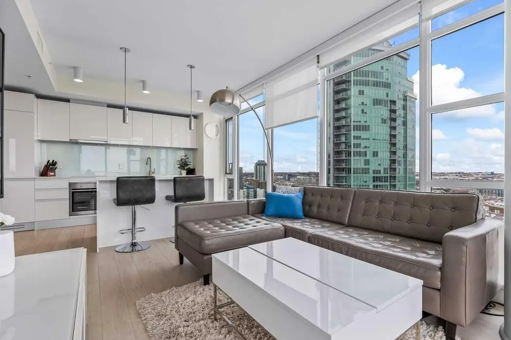 1188 3 Street SE Calgary AB T2G 1H7