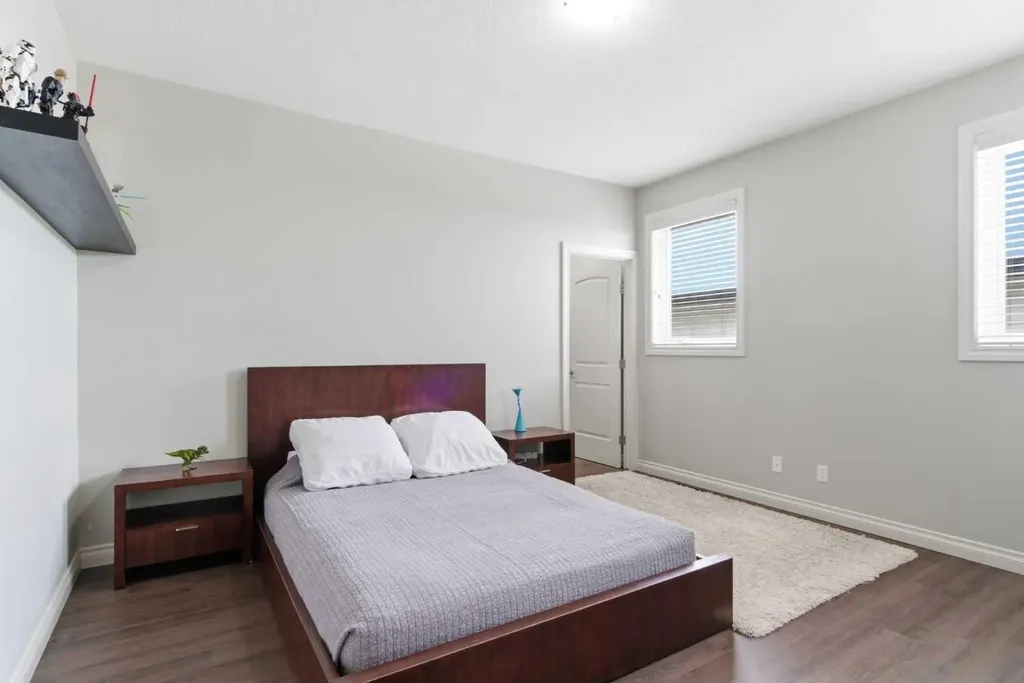 1151 Westmount Drive Strathmore AB T1P1Y6