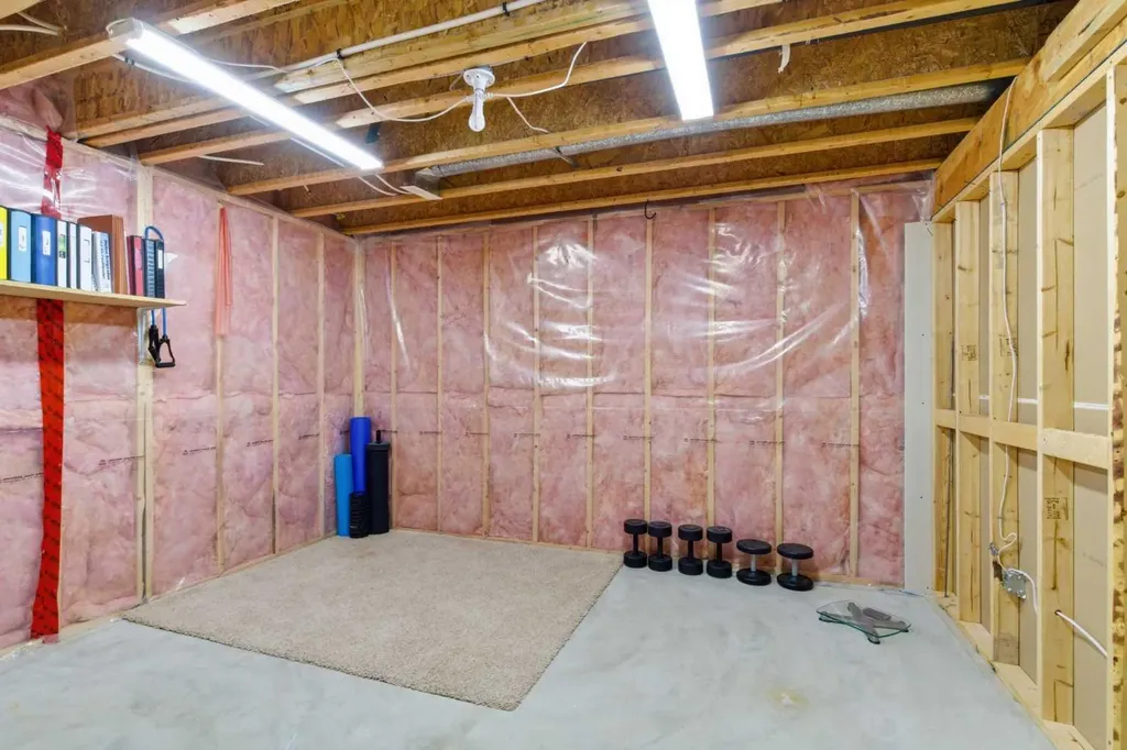 1151 Westmount Drive Strathmore AB T1P1Y6