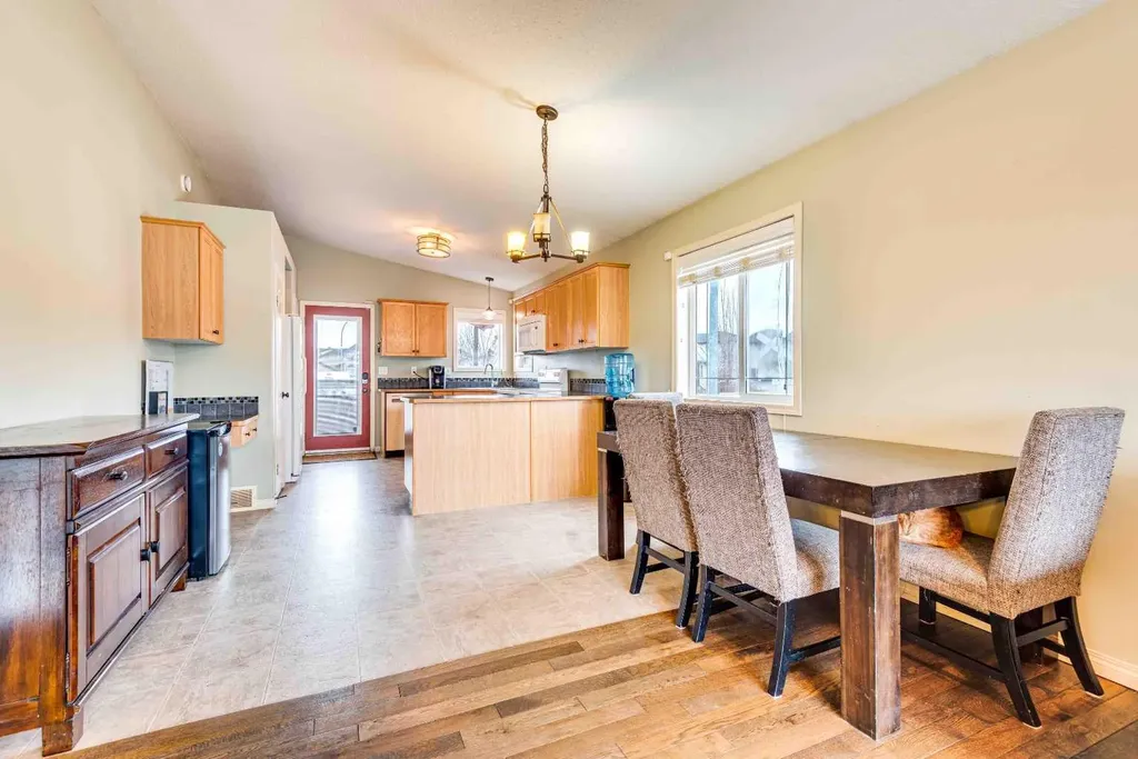 95 Inglewood Drive Red Deer AB T4R0B2