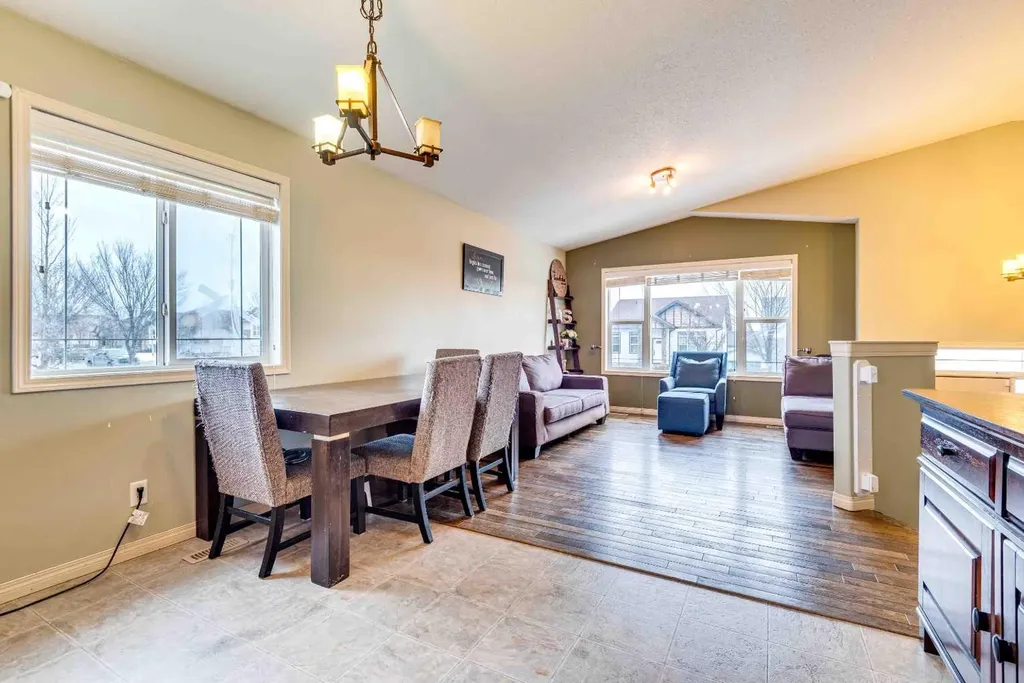 95 Inglewood Drive Red Deer AB T4R0B2