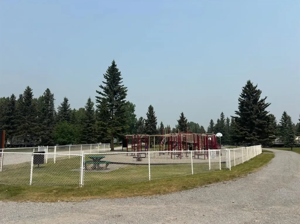 55 Timber Trail Sundre AB T0M1X0