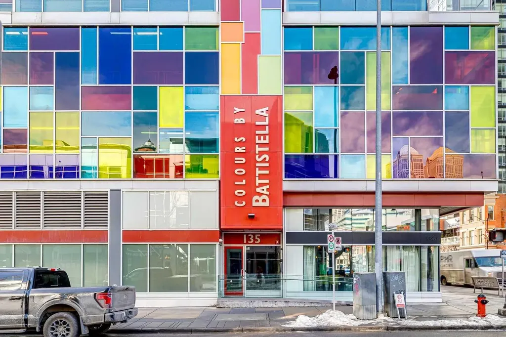 135 13 Avenue SW Calgary AB T2R 0W8