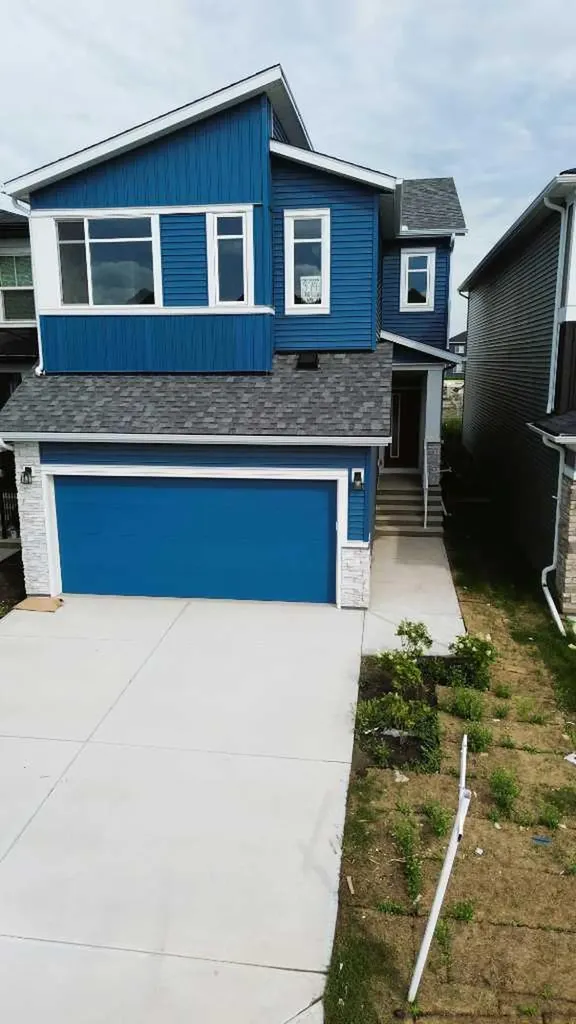 374 Corner Glen Way NE Calgary AB T3N 2P1
