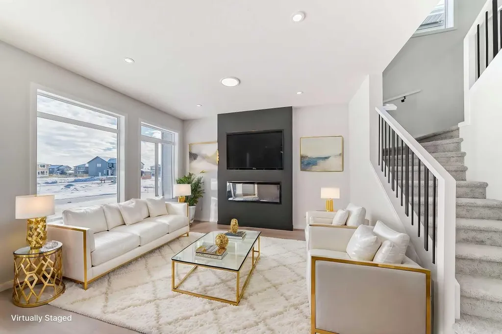374 Corner Glen Way NE Calgary AB T3N 2P1