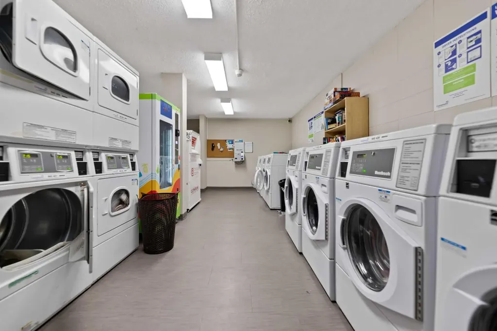 1620 8 Avenue NW Calgary AB T2N 1C4