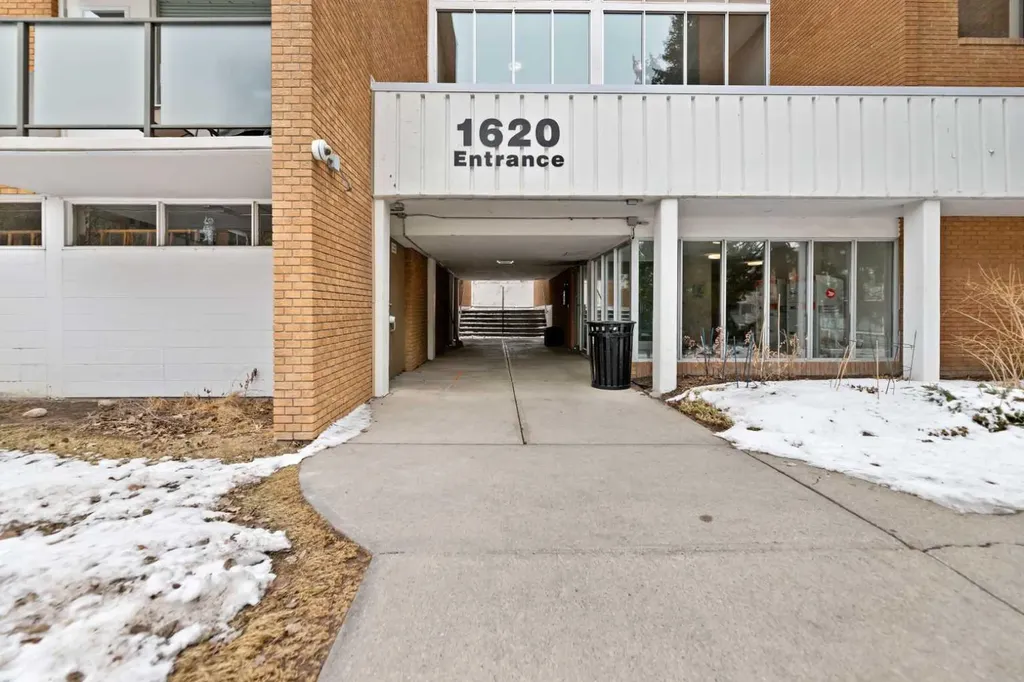 1620 8 Avenue NW Calgary AB T2N 1C4