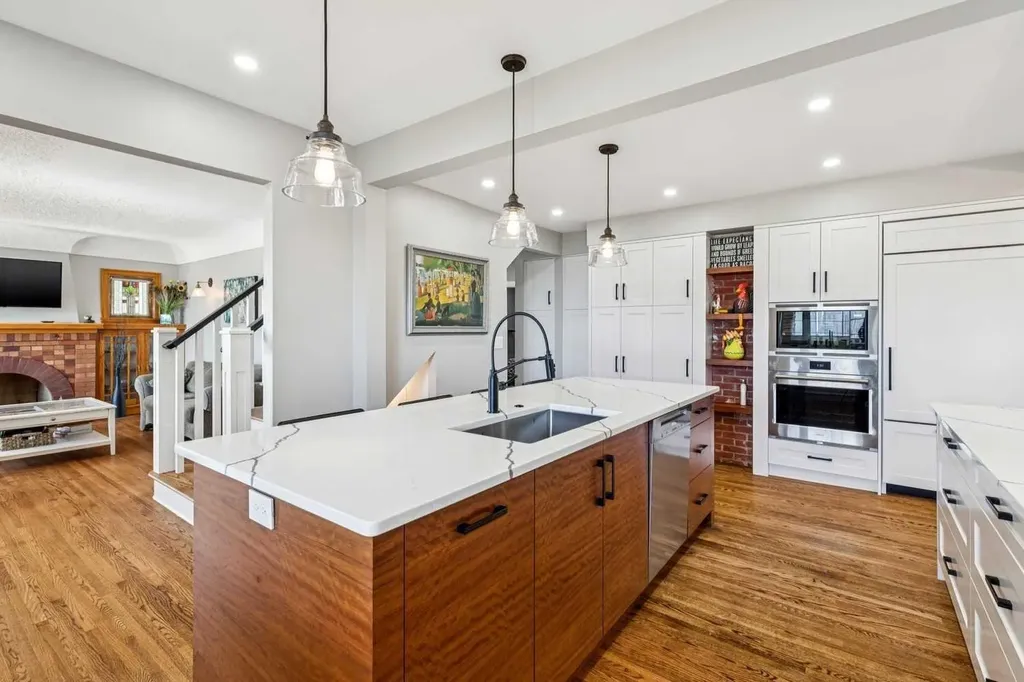 228 Crescent Road NW Calgary AB T2M 4A3