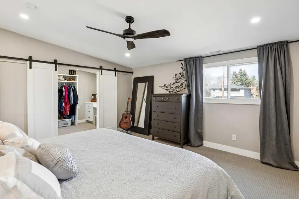 228 Crescent Road NW Calgary AB T2M 4A3