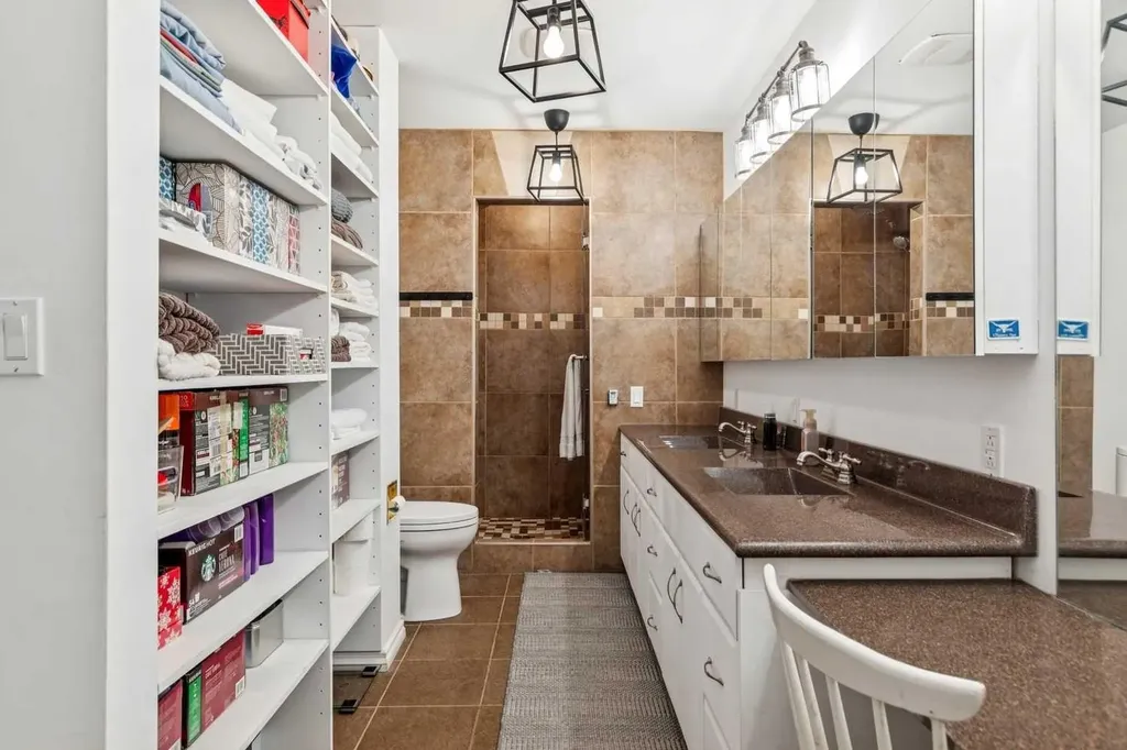 228 Crescent Road NW Calgary AB T2M 4A3