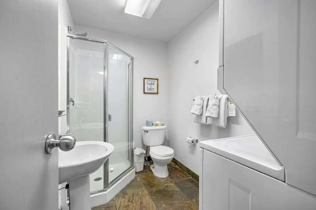 1151 Sidney Street Canmore AB T1W 3G1