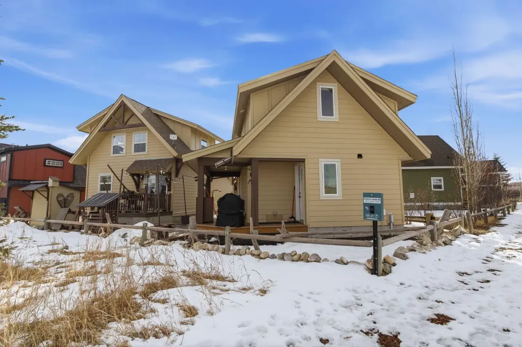 212 Cottageclub Crescent Rural Rocky View County AB T2K 1B3