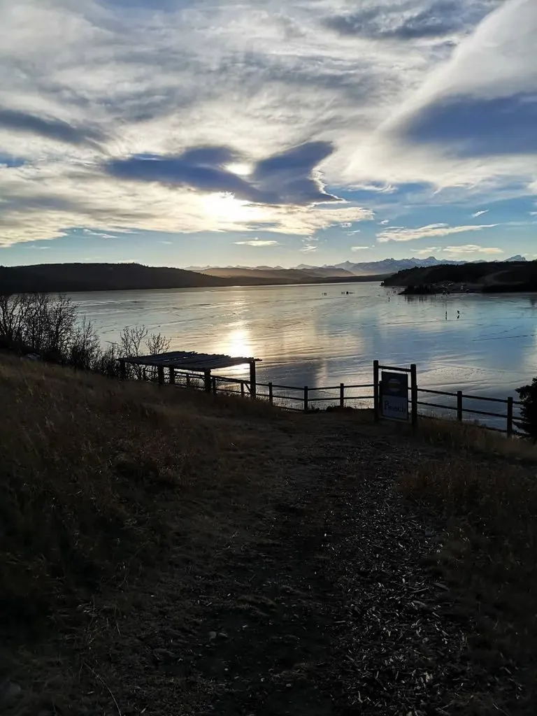212 Cottageclub Crescent Rural Rocky View County AB T2K 1B3