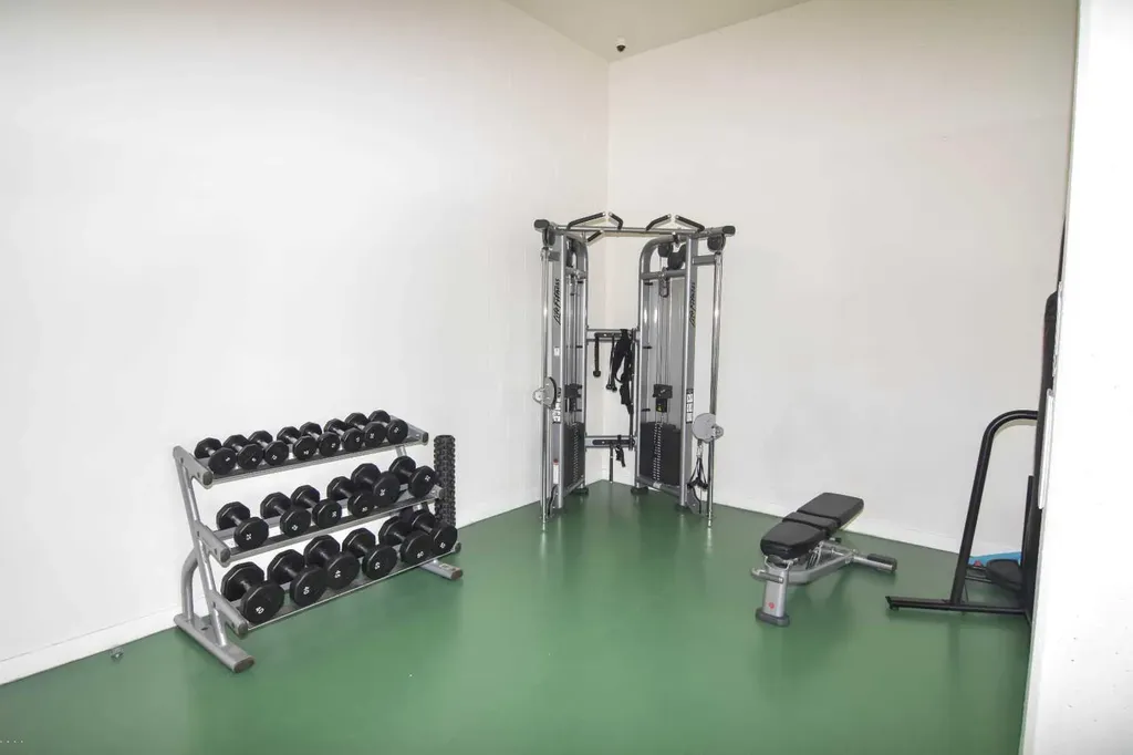 30 Brentwood Common NW Calgary AB T2L 2J9