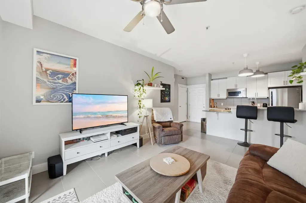 201 20 Avenue NE Calgary AB T2E 1R1