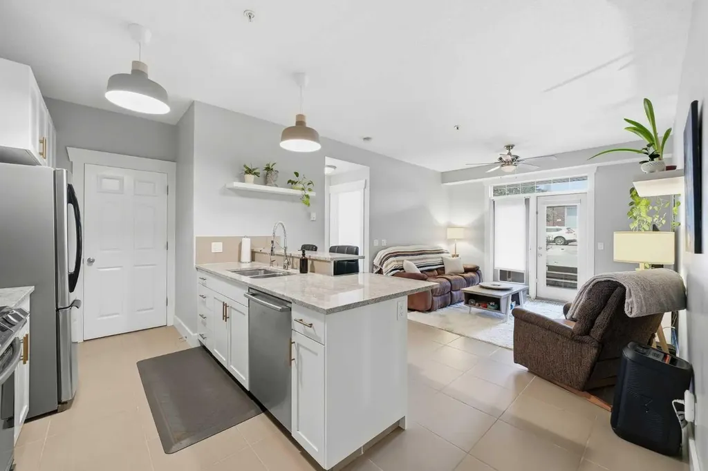 201 20 Avenue NE Calgary AB T2E 1R1
