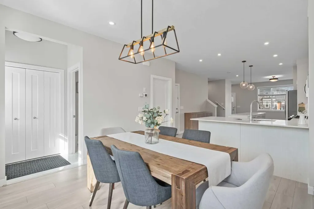17 Creekstone Drive SW Calgary AB T2X 4Y2
