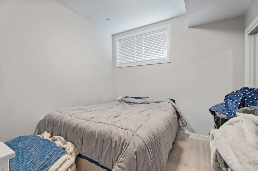 17 Creekstone Drive SW Calgary AB T2X 4Y2