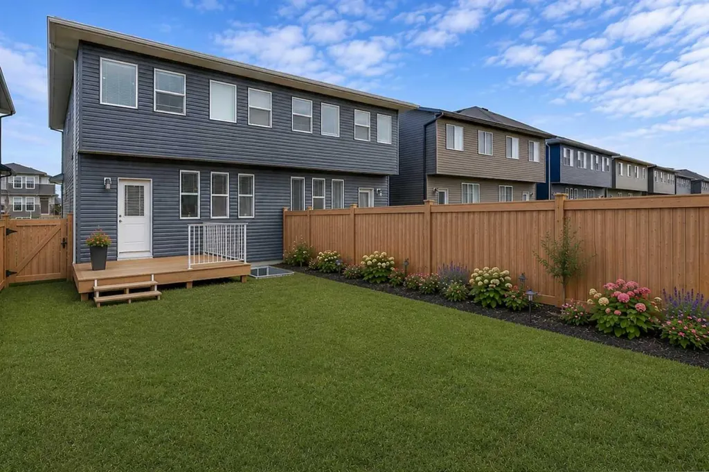 17 Creekstone Drive SW Calgary AB T2X 4Y2