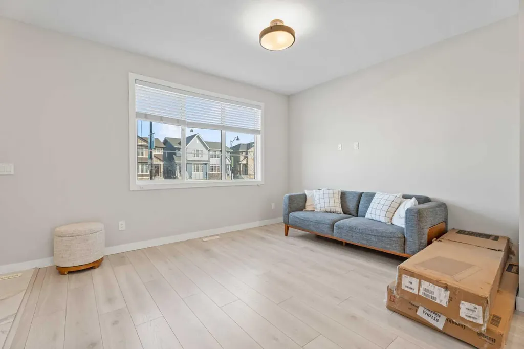17 Creekstone Drive SW Calgary AB T2X 4Y2