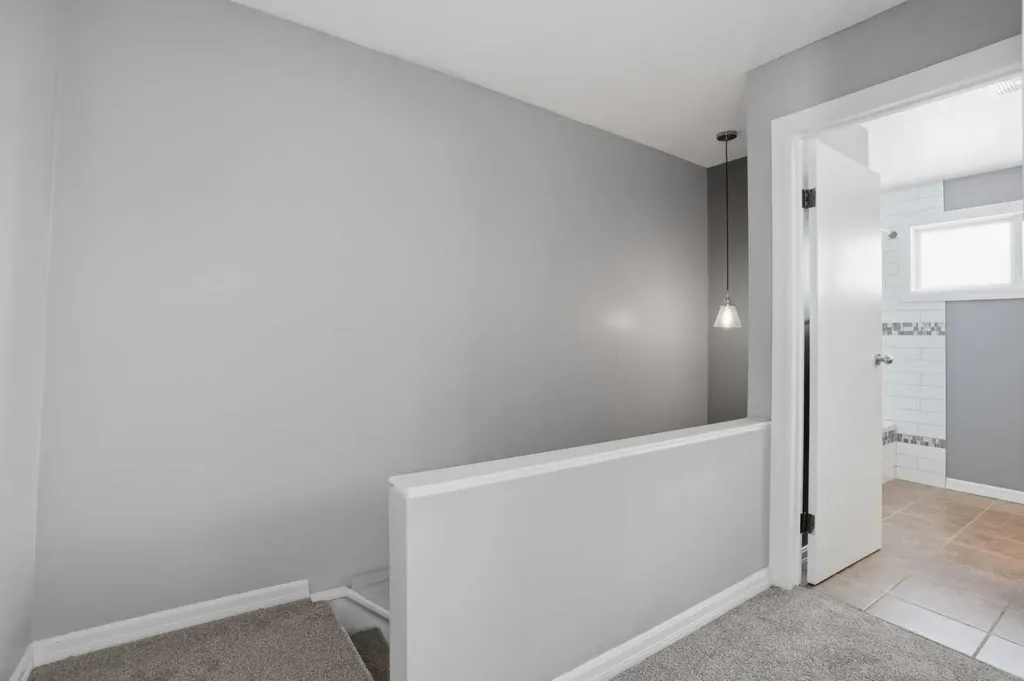 5425 Pensacola Crescent SE Calgary AB T2A2G7