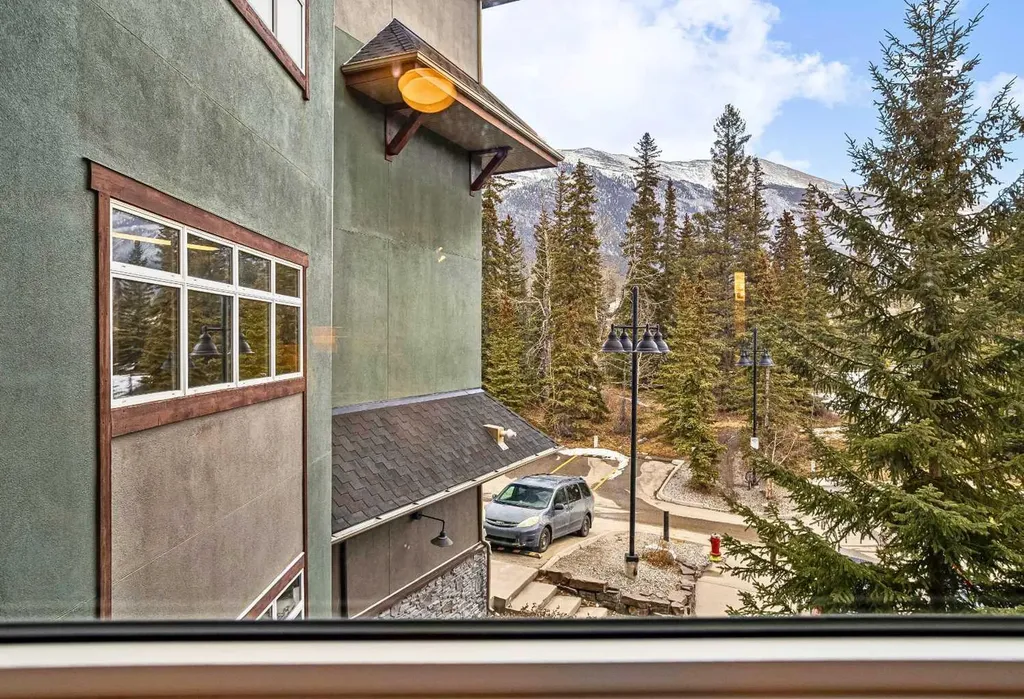 180 Kananaskis Way Canmore AB T1W 3C6