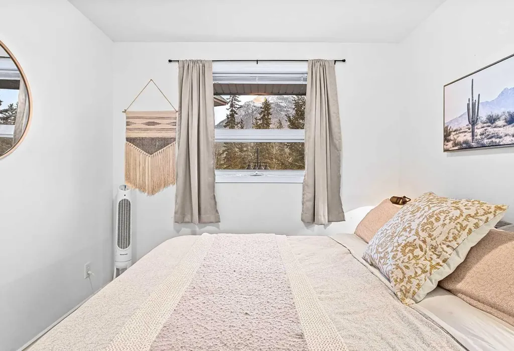 180 Kananaskis Way Canmore AB T1W 3C6
